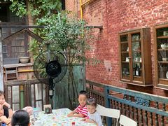 -古董花园(思南路42弄小区店)