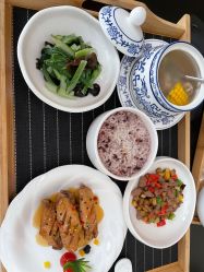-明宇集团·积木枝芽母婴健康管理中心(天府店)