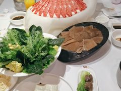 -德天肥牛海鲜火锅(城西银泰店)