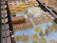 -皇冠幸福里动物奶油生日蛋糕(万达店)