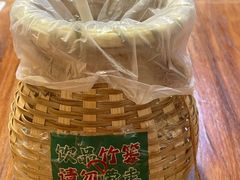 -云阿蛮云南生烫牛肉米线(奉贤路店)