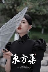 -现代经典婚纱摄影