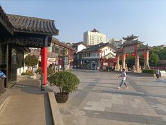 -南门头上美食街