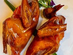 脆皮乳鸽-燕郊烧鸽子(和众店)