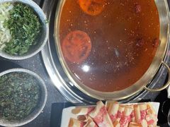 -顶顶汤火牛排火锅·经典铜锅涮肉