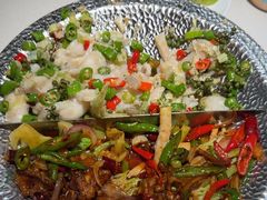 -小鱼小牛·鱼牛干锅·脆鱼火锅(世欧广场店)