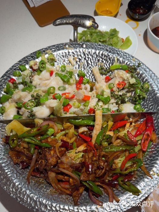 小鱼小牛·鱼牛干锅·脆鱼火锅(世欧广场店)图片