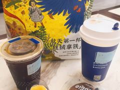 -瑞幸咖啡(中原万达店)
