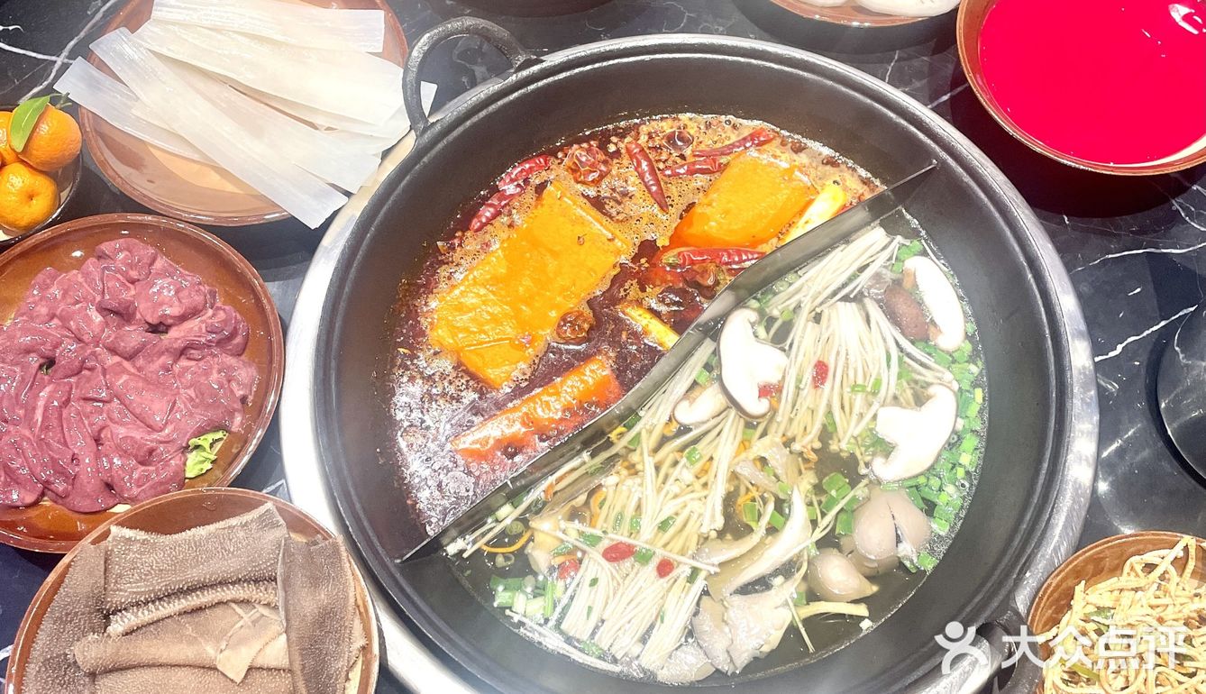 青年路这家重庆火锅值得来！》