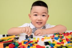 -大连棒棒糖儿童摄影(熊洞街店)