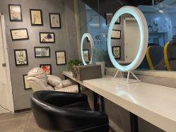 -时尚殿堂明星门店