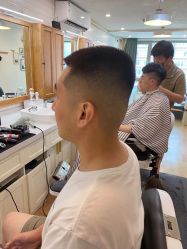 -韦恩先生Barbershop英式男士理发馆