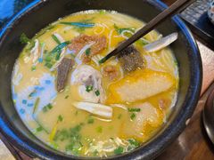-银米·云南传统过桥米线(双廊黑金冠店)