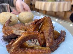 椒盐乳鸽-阿静美食