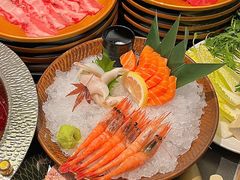 -牛YO寿喜烧·铁板烧和牛火锅自助(市府恒隆店)
