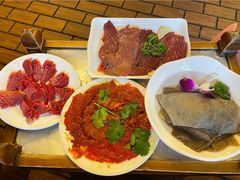 -山城年华老火锅(玉林店)