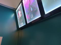 -荒岛实景沉浸密室(江汉路1店)