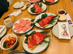 -炼火烤肉店