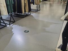 -五环Outlets(高新工厂店)