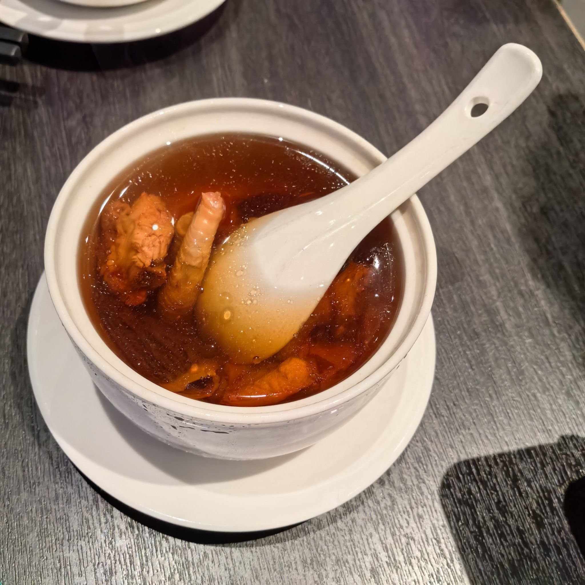 周日的晚餐从例汤开始