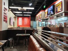 -许哥东北烧烤·铁丳烤串·宫后夹肉(繁花中心店)