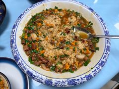 -崴海渔村(虹梅路店)