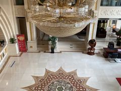 -碧中海汤泉汗蒸酒店