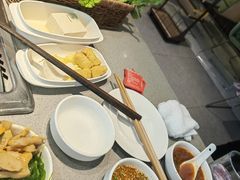 -海底捞火锅(新松江路生日主题店)
