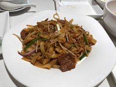 干炒牛河-千日贺茶餐厅(开发区安盛店)