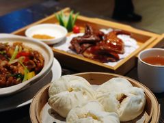 -粤轩楼广式特色餐厅(青岛路店)