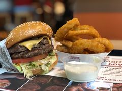 -The Habit Burger Grill 哈比特汉堡(复兴soho店)