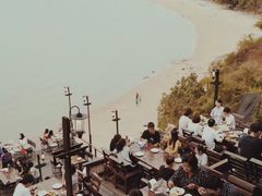 景观位-Rimpa Lapin悬崖餐厅