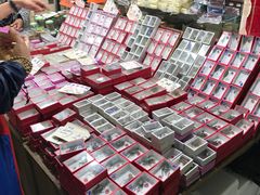 -万商花鸟市场