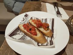 -MOMENT湖景餐厅(解放路店)