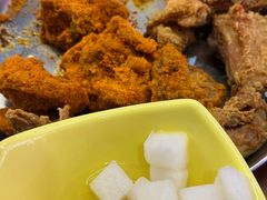 -BHC炸鸡(明洞总店)