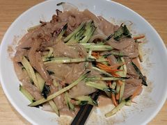 -关东小磨东北菜(上海长风大悦城店)