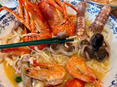 -霆记海鲜·只为这碗面(滨江店)