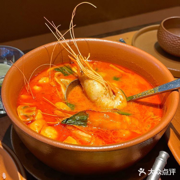 杭州新开的!!泰里泰气的一餐!!!