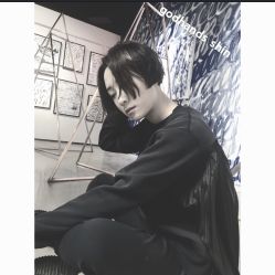 -Godhands美发设计沙龙