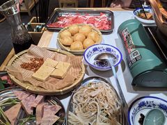 -牛焱·贵州黄牛肉火锅(城西银泰店)