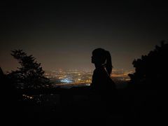 -鬼笑石后山停车场