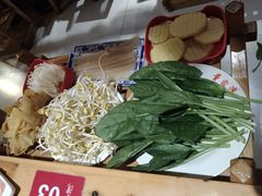 -董家湾重庆老火锅(张家窝店)