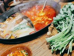 -萍姐火锅·公路夜市(武汉首店)