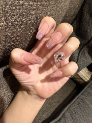 -U+nail优加专业美甲美睫