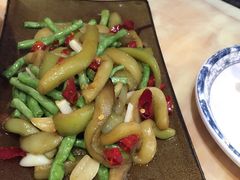 -钟掌勺忘不了地道湘菜(新天地假日广场店)