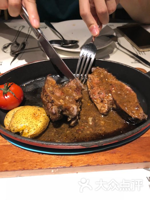 西堤厚牛排(国瑞购物中心店)炙烤厚切牛排图片 - 第1张