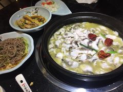 -周渝食惦酸菜鱼(青浦店)