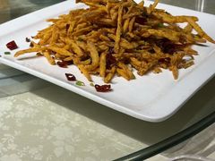 -莲餐厅·湖北菜·潜江小龙虾店(愚园路店)