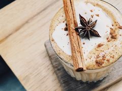 焦糖肉桂拿铁-怪 kafe.