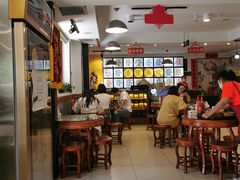 大堂-捷信牛奶甜品世家(五道口店)